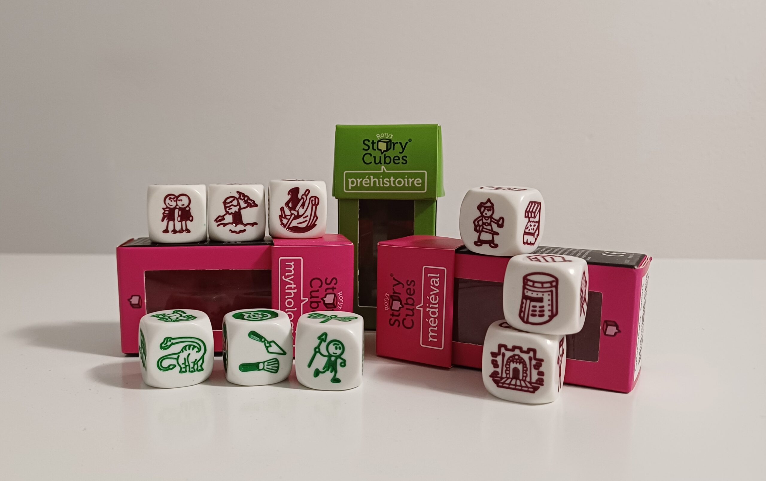 FIGURA 1. STORY CUBES